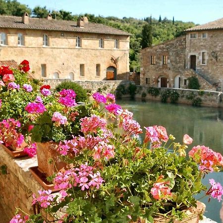 Finestra Sulla Val D'Orcia Apartment San Quirico dʼOrcia Екстериор снимка